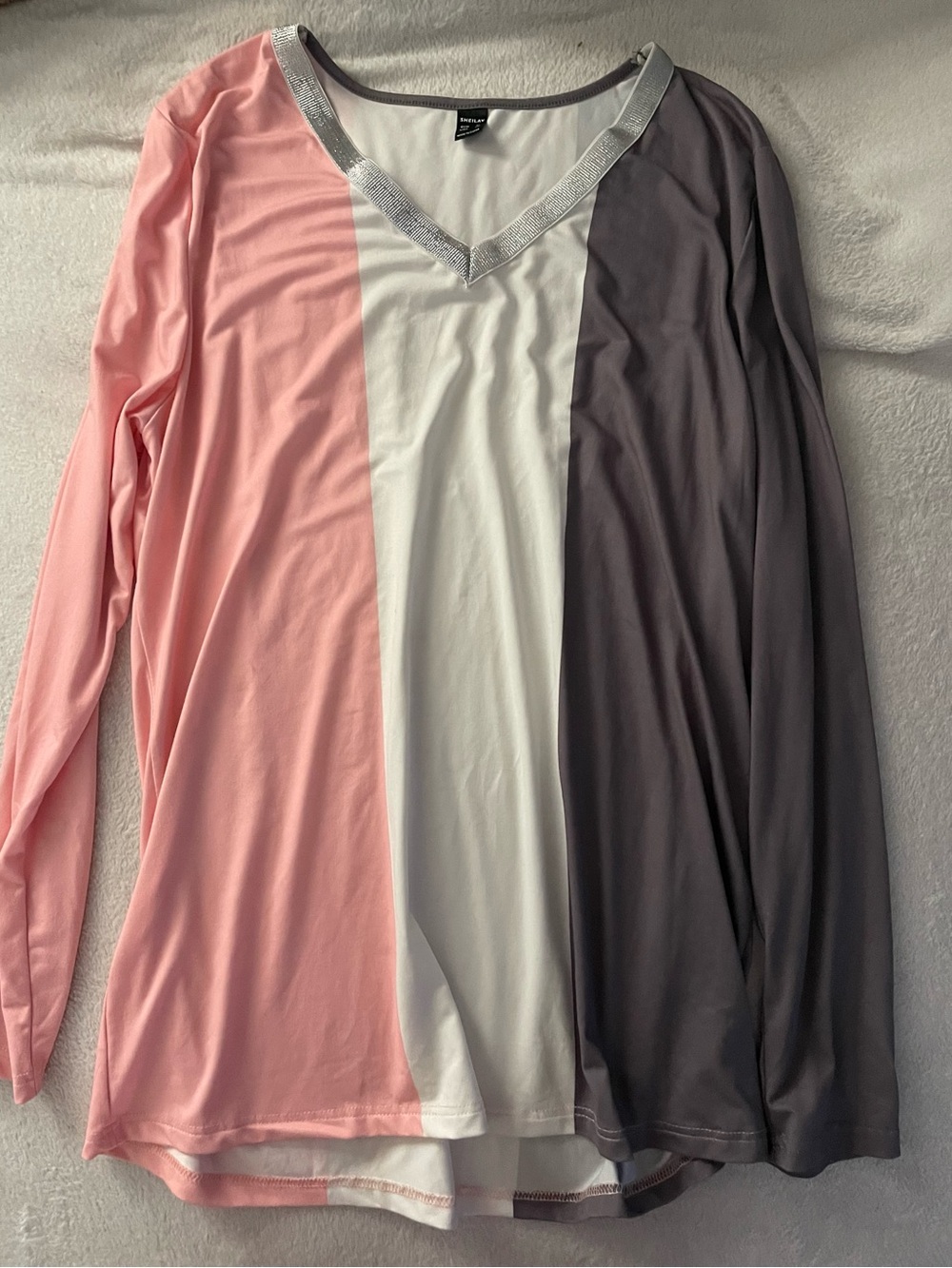Women's Three-Tone V-Neck Long Sleeve Top - Pink, White & Gray